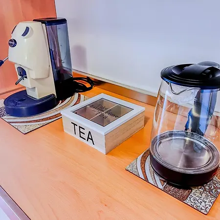 Tra Onde & Vicoli - Parcheggio Privato Porto Recanati