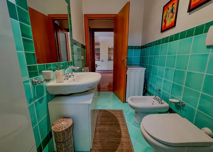 Tra Onde & Vicoli - Parcheggio Privato *