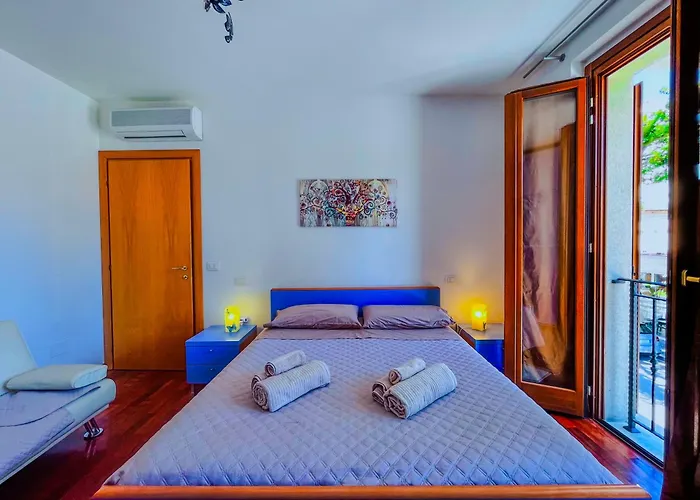 Tra Onde & Vicoli - Parcheggio Privato Apartment