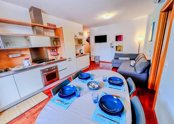 Tra Onde & Vicoli - Parcheggio Privato Apartment