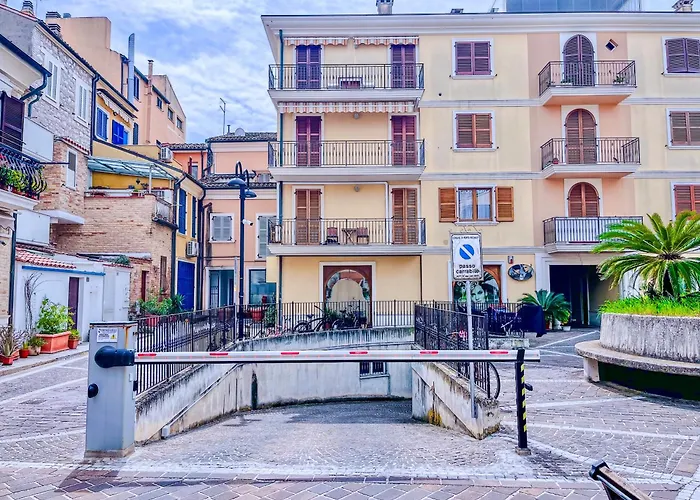 Tra Onde & Vicoli - Parcheggio Privato Apartment Porto Recanati