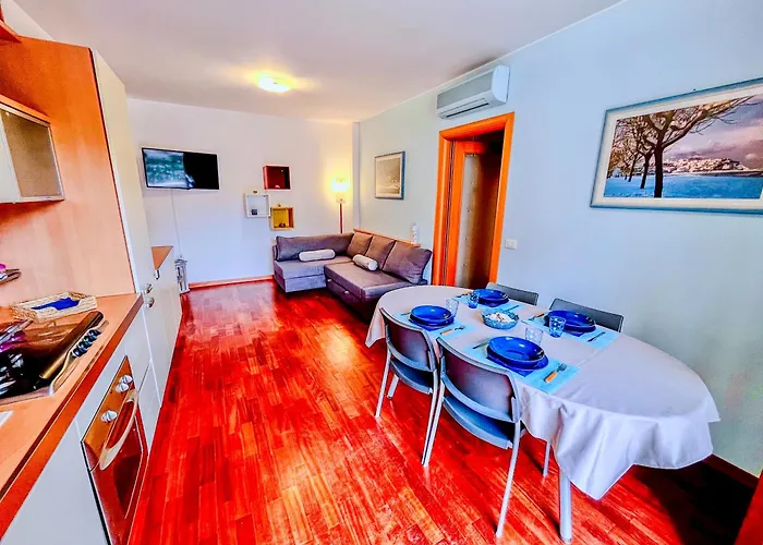 Tra Onde & Vicoli - Parcheggio Privato